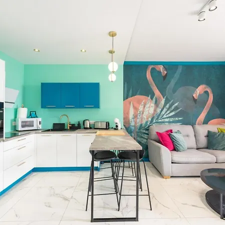 Chic 1br Ocean View With Ac And Pool In Playa Paraiso *